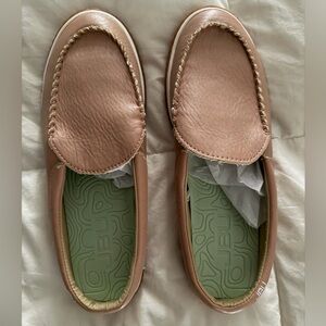 JBU women’s size 9